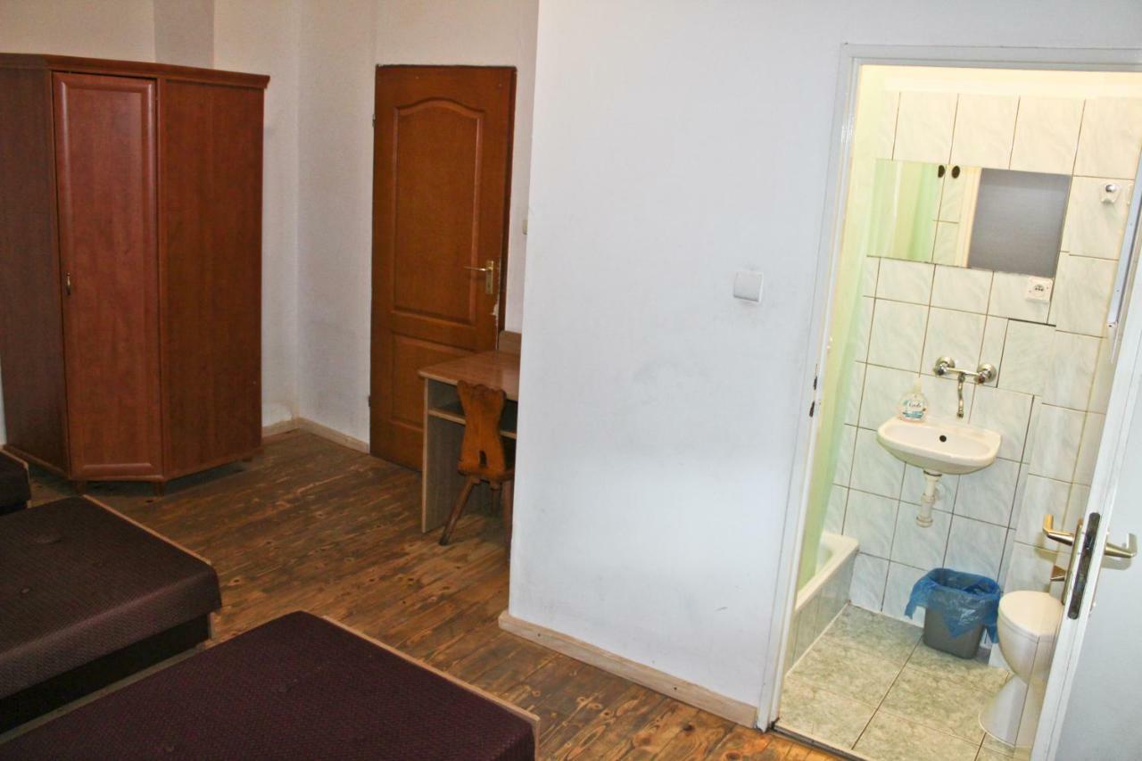 Lesna Willa Pttk W Komanczy Komańcza Exterior foto